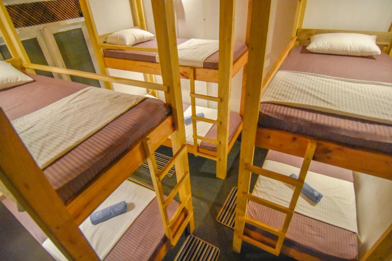 Jay'S Bunks-Kandy Hostel (Adults Only) Zewnętrze zdjęcie